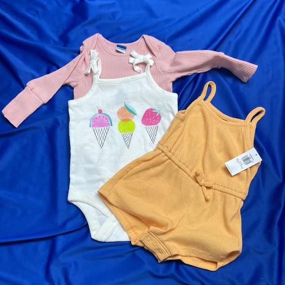 ***SOLD***Baby clothes bundle - Picture 9 of 10